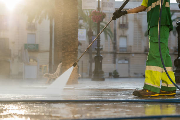 Best Garage Pressure Washing  in Rockport, IN